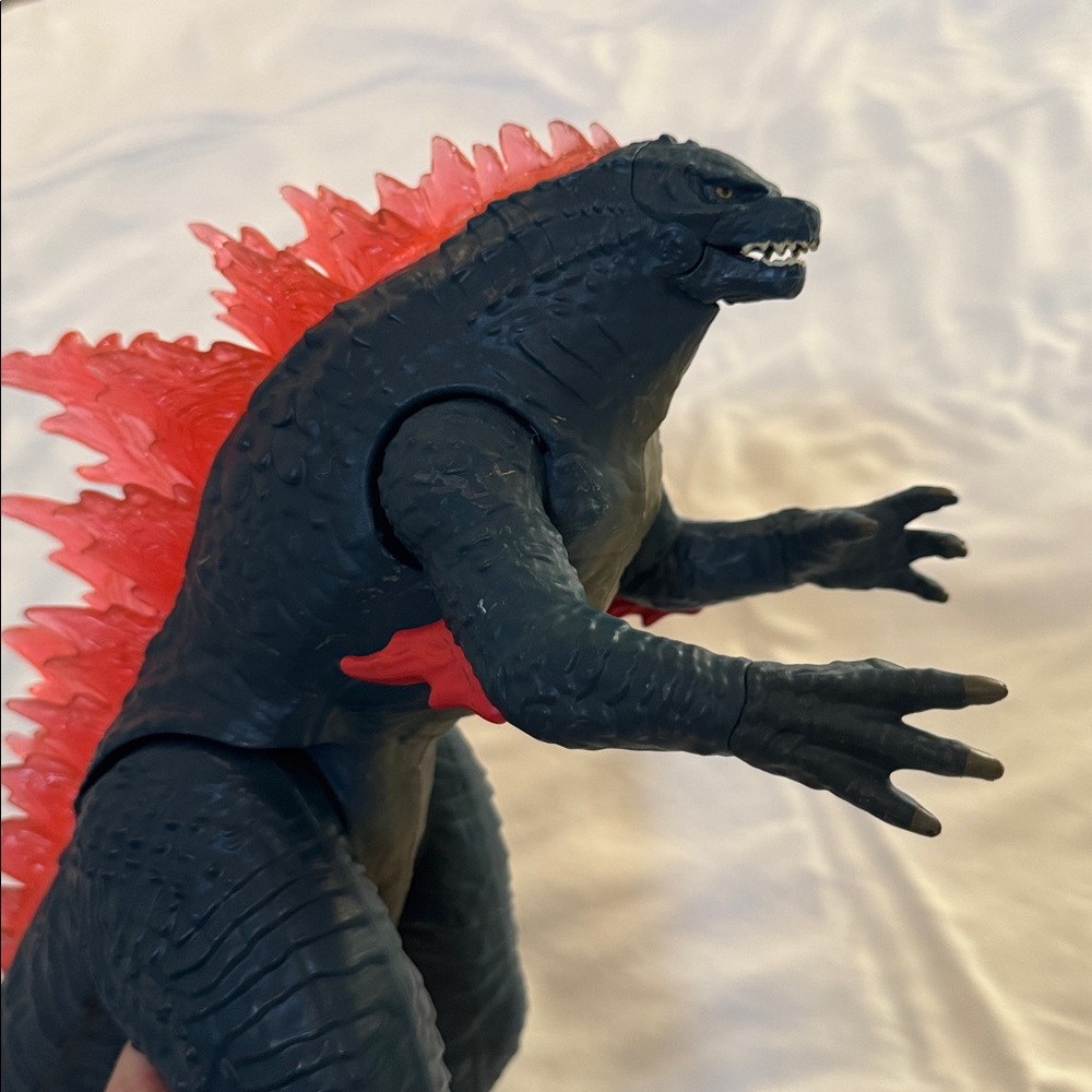GODZILLA Figurine